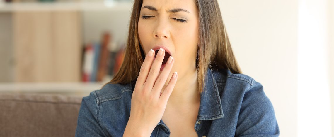  Slab spanec v januarju – zakaj se po praznikih pogosto poslabša in kako ga izboljšati